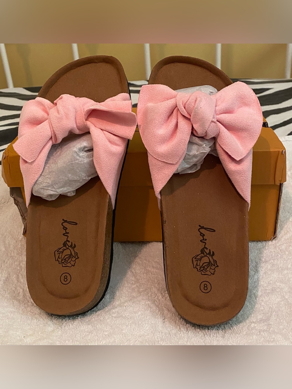 Women's Pink Bow Slide Sandals with Cushioned Brown  size 8 NIB